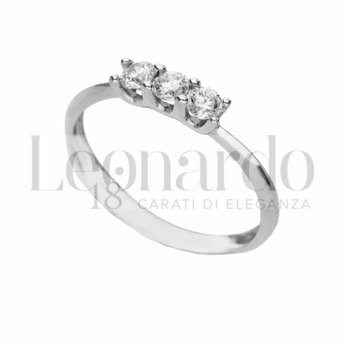 Modello o finitura Trilogy lineare con Zircone bianco in Oro Bianco da 1,8gr.