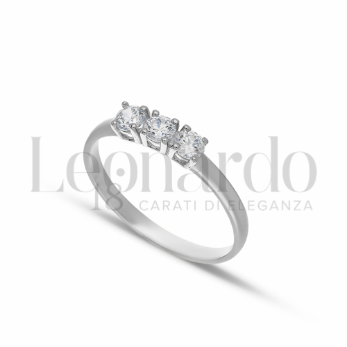 Anelli Anello da Donna in Oro 18 Carati Modello o finitura: Trilogy lineare Misura pietra: 3,50 mm anello: N° 10 2g