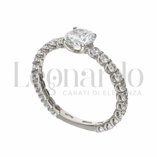 con Zircone bianco in Oro Bianco da 2,3gr.