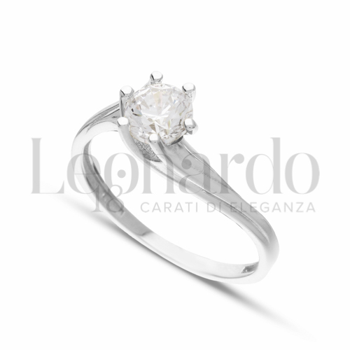 Anelli Anello Solitario da Donna in Oro 18 Carati Misura pietra: 6,00 mm anello: N° 14 2,4g