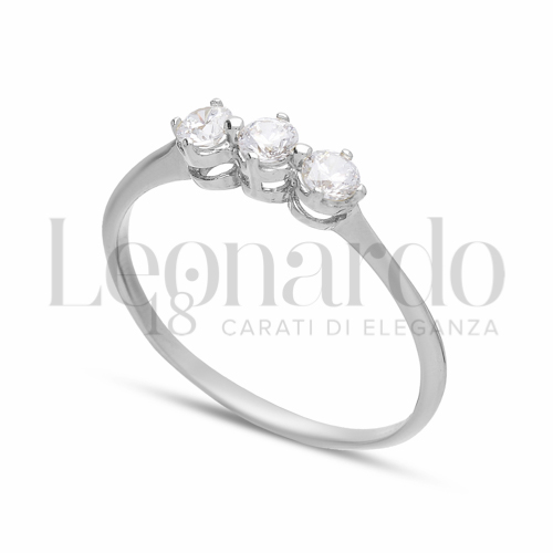 Modello o finitura Trilogy lineare con Zircone bianco in Oro Bianco da 1,5gr.