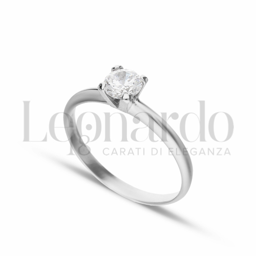 Modello o finitura Lucida con Zircone bianco in Oro Bianco da 2,4gr.