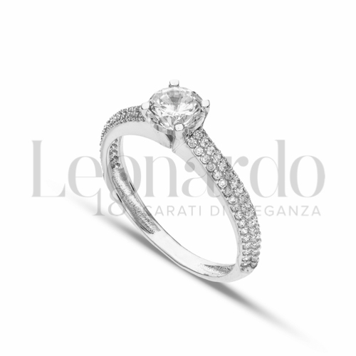 con Zircone bianco in Oro Bianco da 2,7gr.