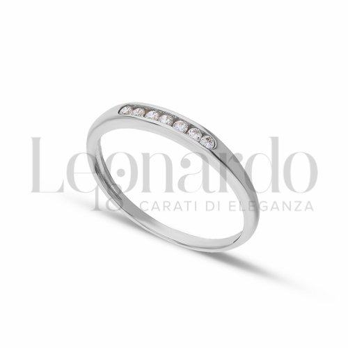 Anelli Anello Veretta da Donna in Oro 18 Carati Modello o finitura: a 7 pietre Misura pietra: 1,70 mm anello: N° 16 1,6g