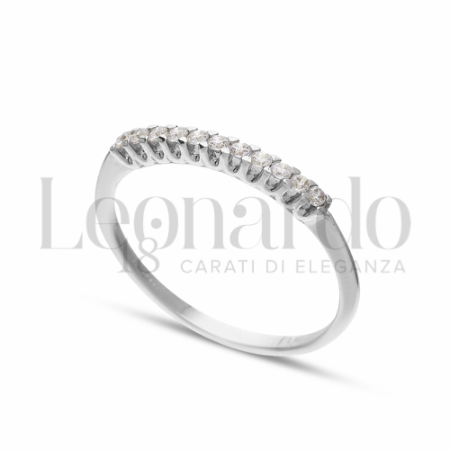 Anelli Veretta da Donna in Oro 18 Carati Modello o finitura: a 11 pietre Misura pietra: 2,00 mm anello: N° 17 1,4g