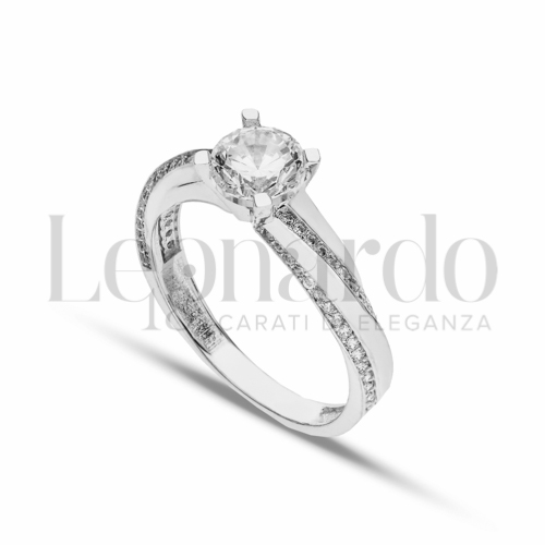 con Zircone bianco in Oro Bianco da 3,3gr.