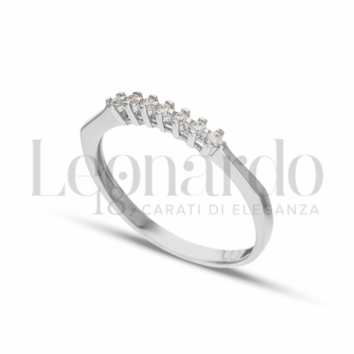 Modello o finitura Veretta a 7 pietre con Zircone bianco in Oro Bianco da 1,2gr.