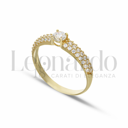 Anelli Anello da Donna in Oro 18 Carati Modello o finitura: Solitario con pavè sul gambo Misura pietra: 4,00 mm anello: N° 19 2g