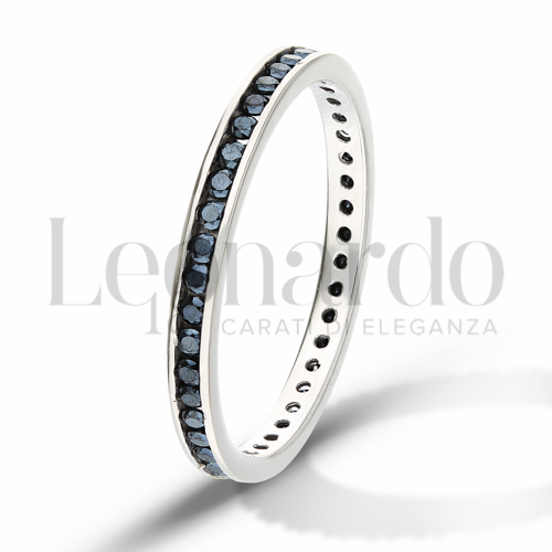 Modello o finitura Veretta a Tutto Giro - Battuta con Zirconi neri in Oro Bianco da 1,7gr.