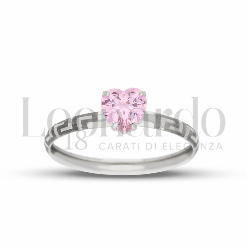 Modello o finitura Greca Laserata con Zircone rosa in Oro Bianco da 1gr.
