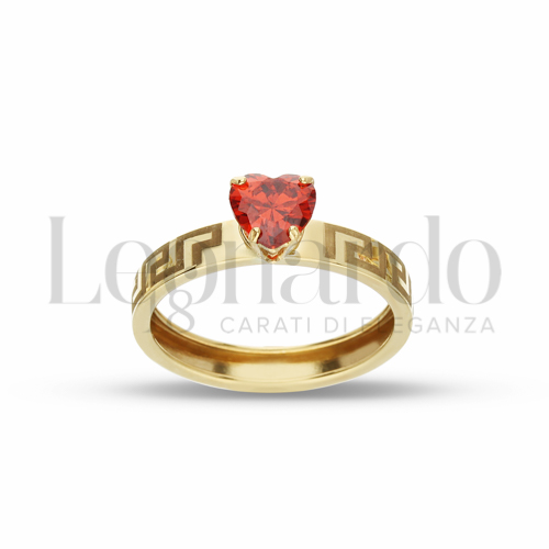 Modello o finitura Greca Laserata con Zircone rosso in Oro Giallo da 1,3gr.