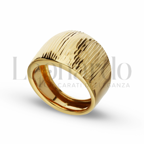 Modello Bombato in Oro Giallo da 4,5gr.