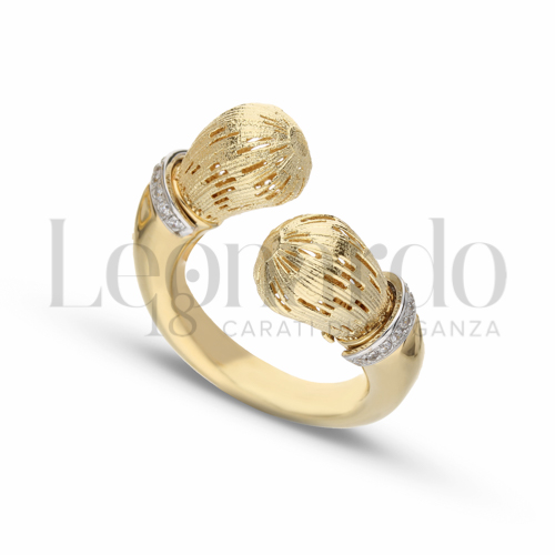 Modello Tondo con Zircone bianco in Oro Giallo e Oro Bianco da 5,5gr.