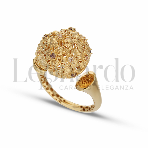 con Zirconi bianchi e zirconi Brown in Oro Giallo da 5,8gr.