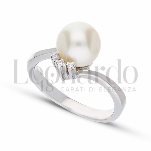 Modello 2° Misura con Perla & Zirconi bianchi in Oro Bianco da 4,6gr.