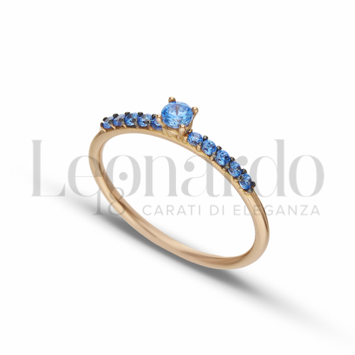 con Zircone azzurro in Oro Rosa da 1,6gr.