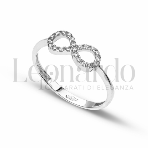 con Pavé di zirconi bianchi in Oro Bianco da 1,6gr.