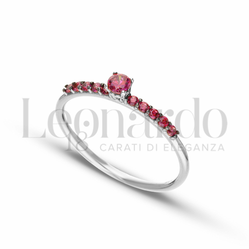 con Zircone rosso in Oro Bianco da 1,6gr.