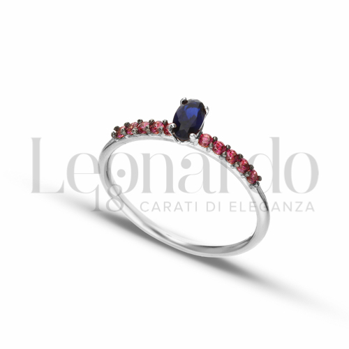 con Pietra Blu e zirconi rossi in Oro Bianco da 1,6gr.