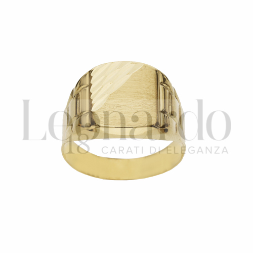 Modello Scatolato in Oro Giallo da 5,4gr.
