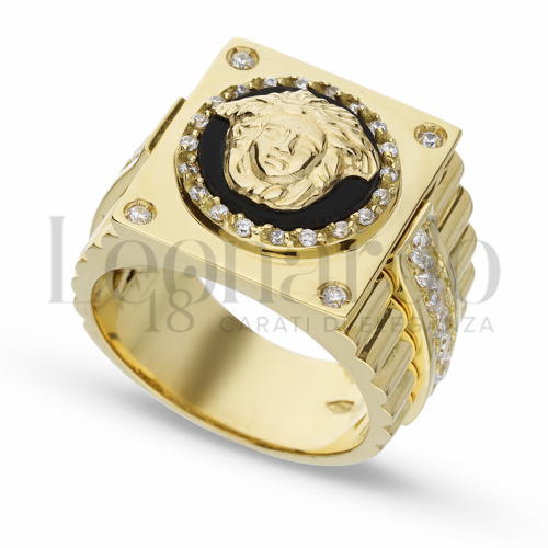 Anelli Anello con Testa di Medusa da Uomo in Oro 18 Carati Modello: Quadrato Finitura o misura: Lucida Misura anello: 28 27g
