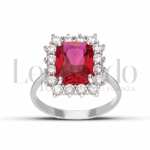 Kate 3° Misura Modello con Pietra di Colore Rosso e zirconi bianchi in Oro Bianco da 4,4gr.