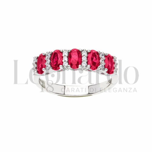 con Pietra di Colore Rosso e zirconi bianchi in Oro Bianco da 3,6gr.