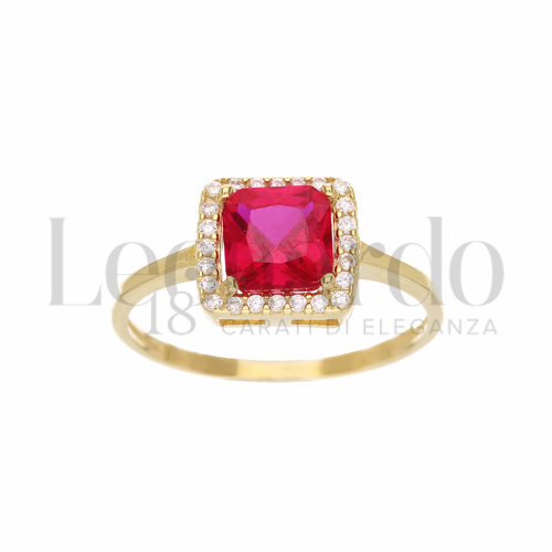 Contornato da una fila di zirconi Modello con Pietra di Colore Rosso e zirconi bianchi in Oro Giallo da 2,1gr.