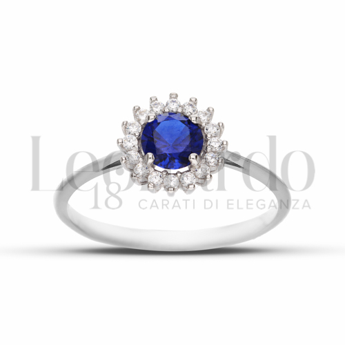 Kate 1° Misura Modello con Pietra di Colore Blu e zirconi bianchi in Oro Bianco da 1,7gr.