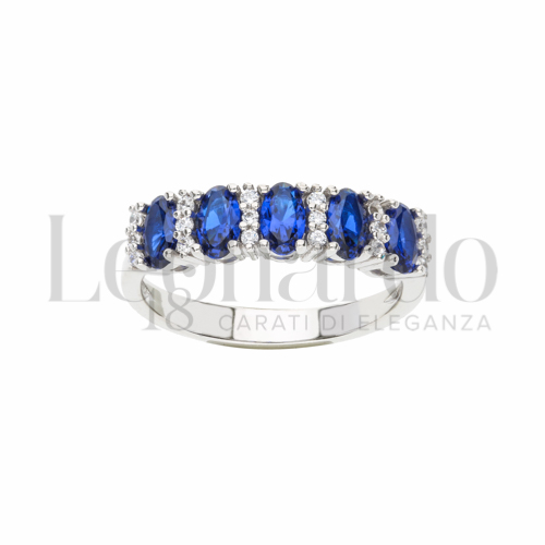 con Pietra di Colore Blu e zirconi bianchi in Oro Bianco da 3,4gr.