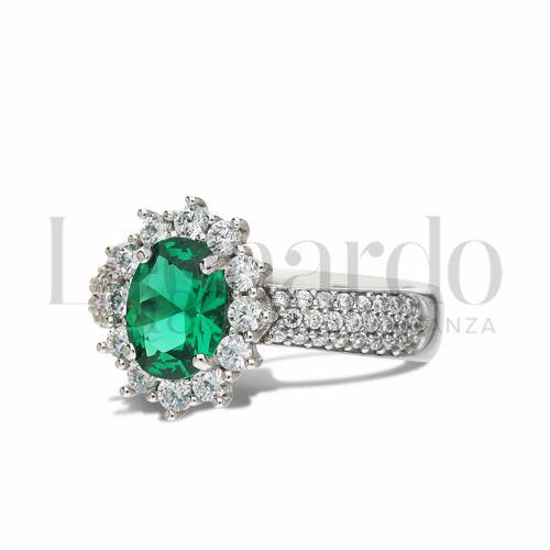 Anelli Anello con Pietra di Colore da Donna in Oro 18 Carati Forma: Ovale Misura anello: N° 22 Modello: Kate 2° pavè zirconi sul gambo 5,3g