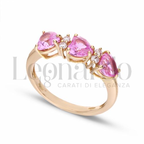 Trilogy Orizzontale Modello con Pietra Idrotermale Rosa e zirconi bianchi in Oro Rosa da 2,5gr.