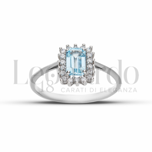 Kate 1° Misura Modello con Topazio azzurro e zirconi bianchi in Oro Bianco da 1,8gr.