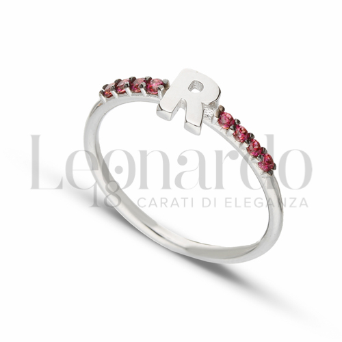 13 con Zircone rosso in Oro Bianco da 1,6gr.