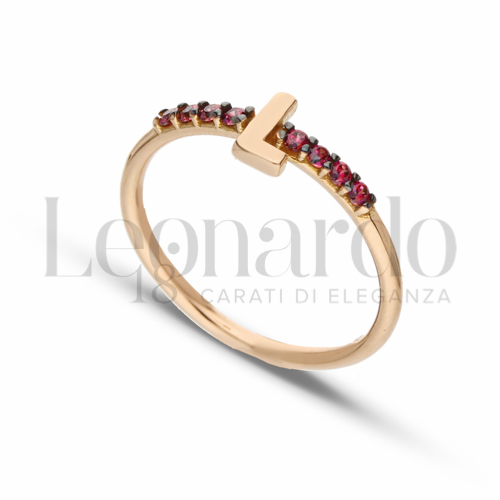 13 con Zircone rosso in Oro Rosa da 1,5gr.