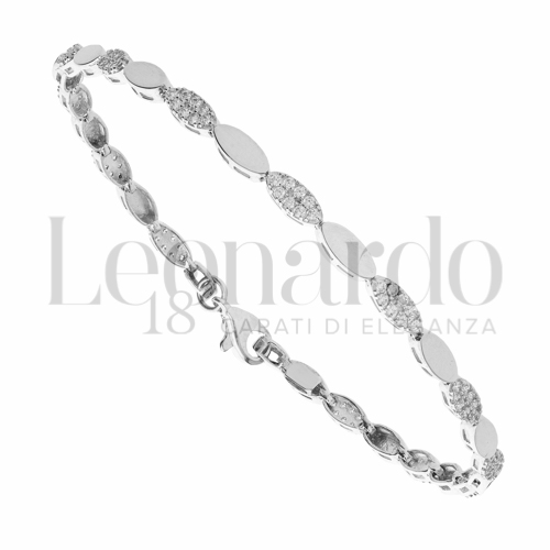 con Pavè alternato di zirconi bianchi in Oro Bianco da 5,7gr.