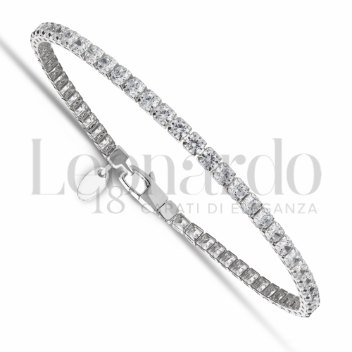 con Zircone bianco da Misura pietra 2,75 mm in Oro Bianco da 5,4gr.
