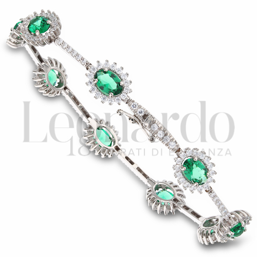 con Pietra di Colore Verde e zirconi bianchi da Misura pietra 1,10 mm in Oro Bianco da 10,6gr.