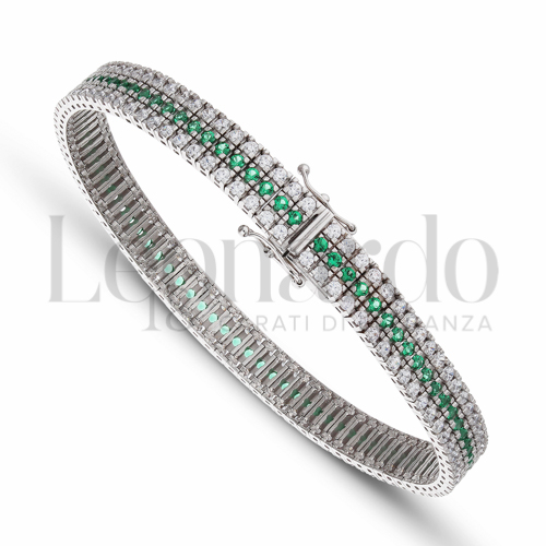 con Zirconi verdi e zirconi bianchi da Misura pietra 1,75 mm in Oro Bianco da 21,9gr.