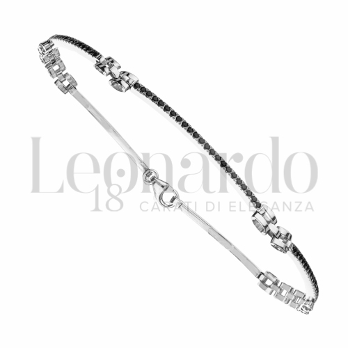 con Zirconi neri in Oro Bianco da 4,4gr.