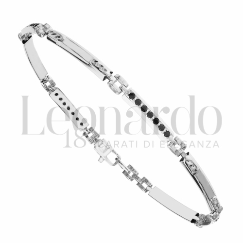 1° Misura con Zirconi neri in Oro Bianco da 6,4gr.