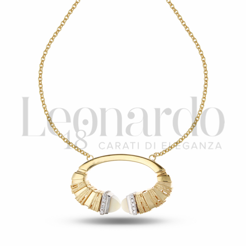 Forma o finitura Satinata con Madreperla e zirconi in Oro Giallo e Oro Bianco da 12,2gr.