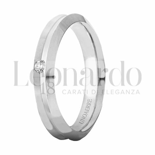 modello Classico in Oro Bianco con Diamante