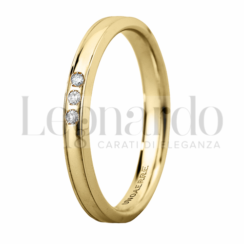 modello Slim in Oro Giallo con 3 Diamanti