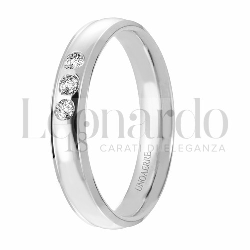 modello Classico in Bianco con 3 Diamanti