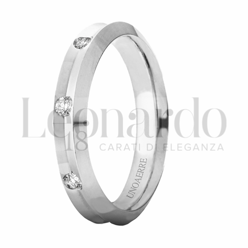 modello Classico in Oro Bianco con 8 Diamanti