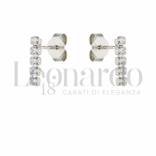 Misura o forma 1° Misura con Zircone bianco in Oro Bianco da 1,1gr.