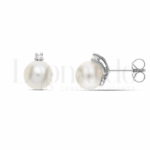 Misura o forma 7° Misura con Perla & Zirconi bianchi in Oro Bianco da 3,5gr.