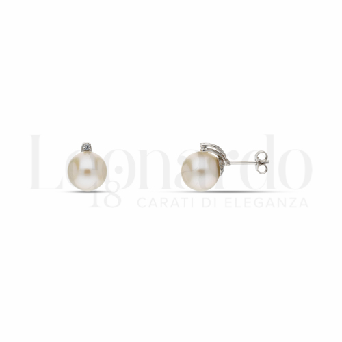 Misura o forma 5° Misura con Zirconi bianchi & Perla in Oro Bianco da 3,5gr.