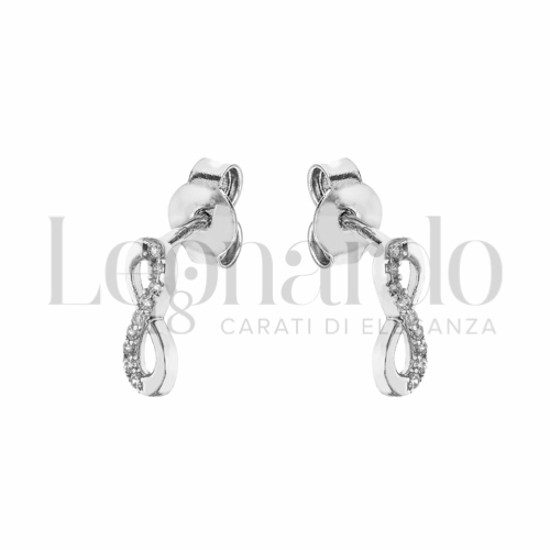 con Mezzo Pavé di zirconi bianchi in Oro Bianco da 1,3gr.